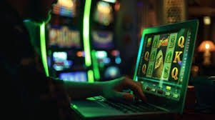 inf9999 ဂိမ်းလော်ဘီ VIP ကစားသမားများ Live Casino Baccarat ကစားနေသောပုံ